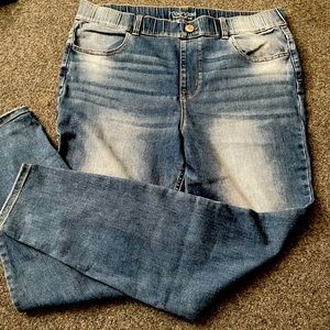 Maurices Women's Jeans Cool Comfort Super High Rise Jegging